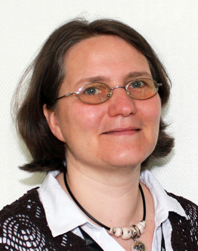 Claire PONSART